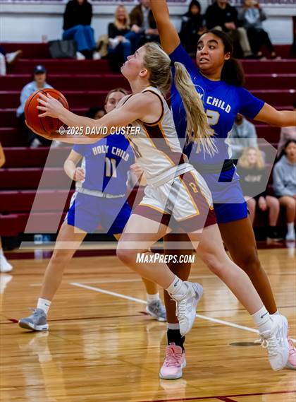 Thumbnail 2 in Connelly School of the Holy Child @ Oakton (Cassel's Holiday Classic) photogallery.