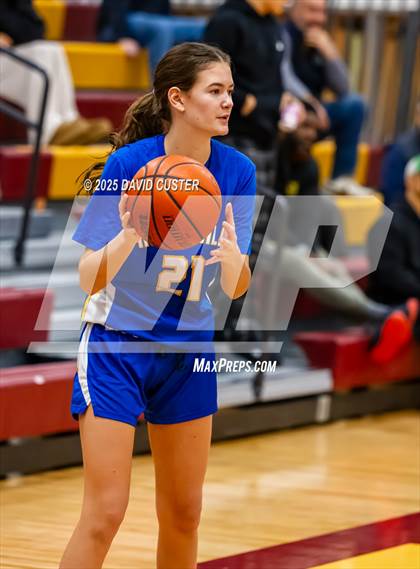 Thumbnail 1 in Connelly School of the Holy Child @ Oakton (Cassel's Holiday Classic) photogallery.