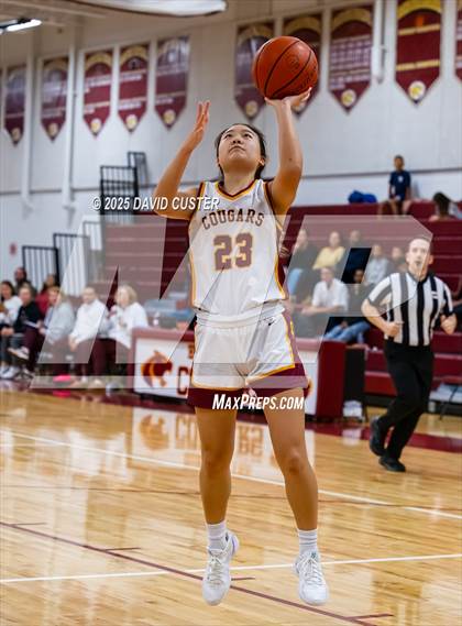 Thumbnail 2 in Connelly School of the Holy Child @ Oakton (Cassel's Holiday Classic) photogallery.
