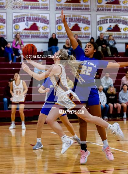 Thumbnail 3 in Connelly School of the Holy Child @ Oakton (Cassel's Holiday Classic) photogallery.