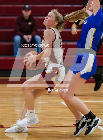 Thumbnail 3 in Connelly School of the Holy Child @ Oakton (Cassel's Holiday Classic) photogallery.