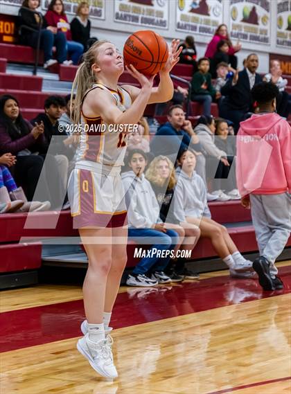 Thumbnail 2 in Connelly School of the Holy Child @ Oakton (Cassel's Holiday Classic) photogallery.