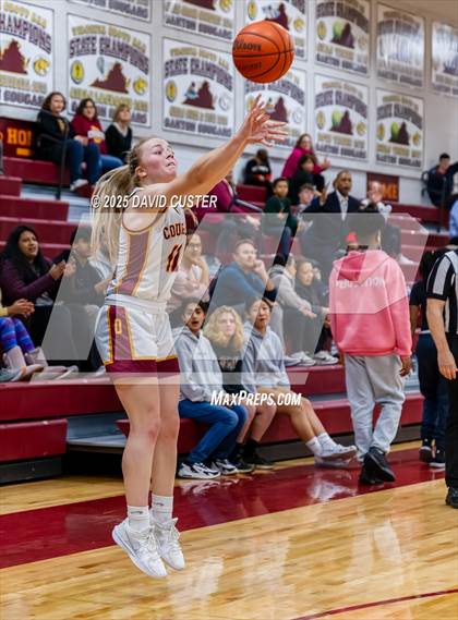 Thumbnail 3 in Connelly School of the Holy Child @ Oakton (Cassel's Holiday Classic) photogallery.