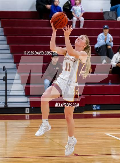 Thumbnail 3 in Connelly School of the Holy Child @ Oakton (Cassel's Holiday Classic) photogallery.