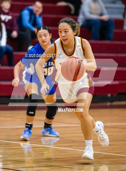 Thumbnail 2 in Connelly School of the Holy Child @ Oakton (Cassel's Holiday Classic) photogallery.