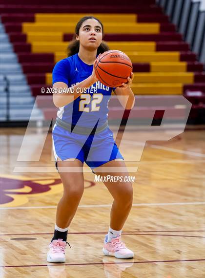 Thumbnail 3 in Connelly School of the Holy Child @ Oakton (Cassel's Holiday Classic) photogallery.