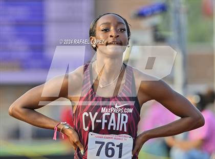 Thumbnail 1 in UIL Track & Field 6A Region 3 Regional Final Preliminaries (300 Meter Hurdles) photogallery.
