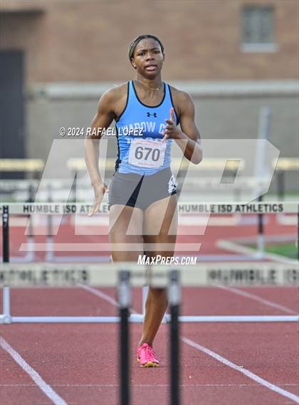 Thumbnail 3 in UIL Track & Field 6A Region 3 Regional Final Preliminaries (300 Meter Hurdles) photogallery.