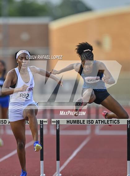 Thumbnail 2 in UIL Track & Field 6A Region 3 Regional Final Preliminaries (300 Meter Hurdles) photogallery.