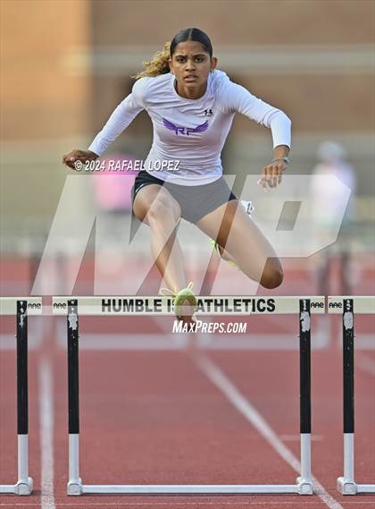 Thumbnail 1 in UIL Track & Field 6A Region 3 Regional Final Preliminaries (300 Meter Hurdles) photogallery.
