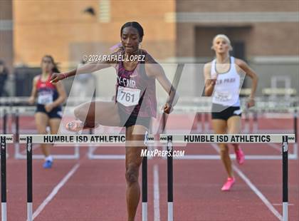 Thumbnail 2 in UIL Track & Field 6A Region 3 Regional Final Preliminaries (300 Meter Hurdles) photogallery.