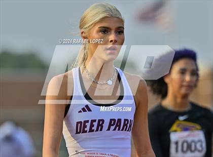 Thumbnail 3 in UIL Track & Field 6A Region 3 Regional Final Preliminaries (300 Meter Hurdles) photogallery.