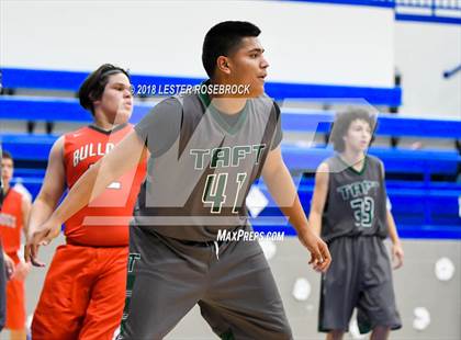 Thumbnail 2 in Taft vs. Three Rivers (Falls City Basketball Tournament) photogallery.