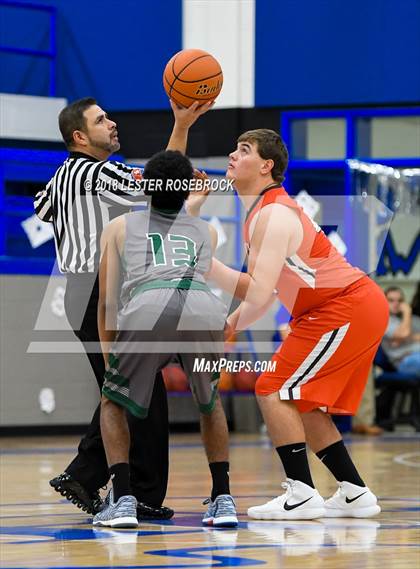 Thumbnail 1 in Taft vs. Three Rivers (Falls City Basketball Tournament) photogallery.