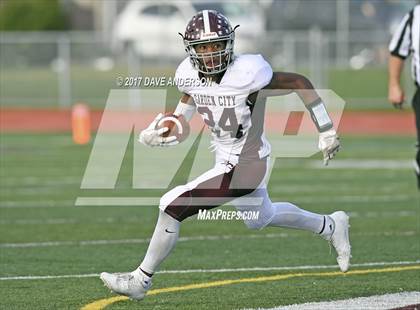 Thumbnail 2 in Garden City vs. Mepham photogallery.