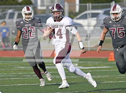 Thumbnail 1 in Garden City vs. Mepham photogallery.