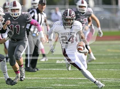 Thumbnail 2 in Garden City vs. Mepham photogallery.