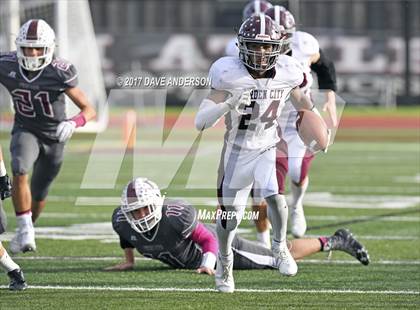 Thumbnail 1 in Garden City vs. Mepham photogallery.