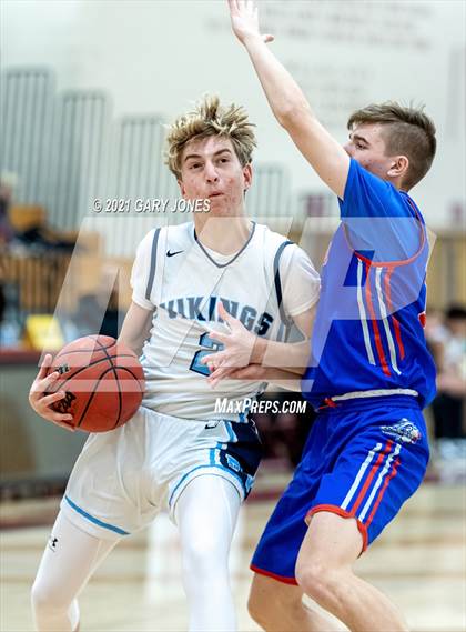 Thumbnail 2 in Folsom vs. Pleasant Valley (Whitney Winter Classic) photogallery.