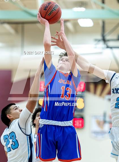 Thumbnail 1 in Folsom vs. Pleasant Valley (Whitney Winter Classic) photogallery.