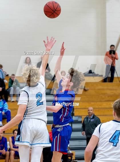 Thumbnail 1 in Folsom vs. Pleasant Valley (Whitney Winter Classic) photogallery.