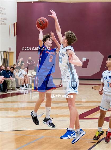Thumbnail 3 in Folsom vs. Pleasant Valley (Whitney Winter Classic) photogallery.