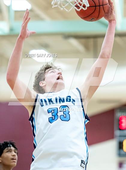Thumbnail 1 in Folsom vs. Pleasant Valley (Whitney Winter Classic) photogallery.