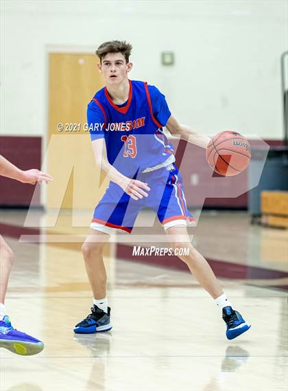 Thumbnail 2 in Folsom vs. Pleasant Valley (Whitney Winter Classic) photogallery.