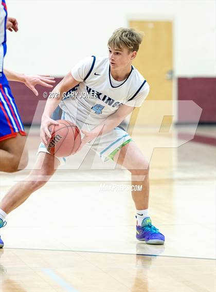 Thumbnail 3 in Folsom vs. Pleasant Valley (Whitney Winter Classic) photogallery.
