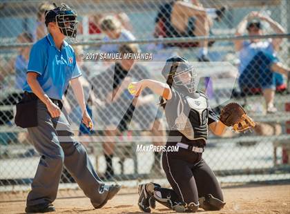 Thumbnail 1 in Skutt Catholic vs. Lincoln Southeast photogallery.