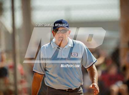 Thumbnail 1 in Skutt Catholic vs. Lincoln Southeast photogallery.