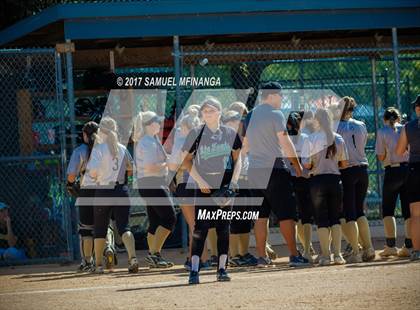 Thumbnail 3 in Skutt Catholic vs. Lincoln Southeast photogallery.