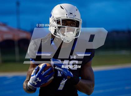 Thumbnail 1 in Edgewater @ IMG Academy photogallery.