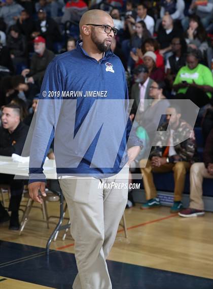 Thumbnail 3 in George Washington Prep @ Fairfax (CIF LACS Open Division Semifinal) photogallery.