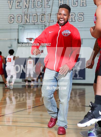 Thumbnail 2 in George Washington Prep @ Fairfax (CIF LACS Open Division Semifinal) photogallery.