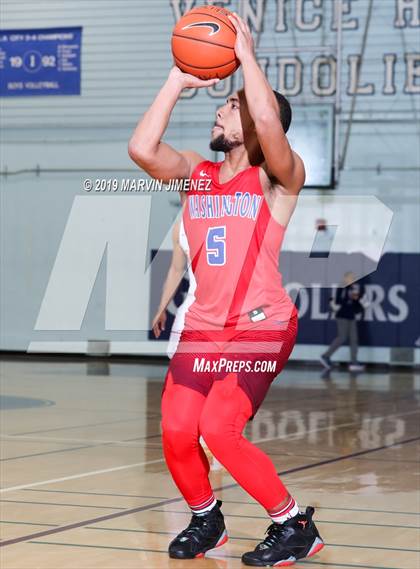 Thumbnail 2 in George Washington Prep @ Fairfax (CIF LACS Open Division Semifinal) photogallery.