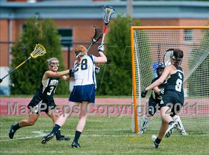 Thumbnail 1 in Barrington vs. North Kingstown (RIIL Division 1 Final) photogallery.