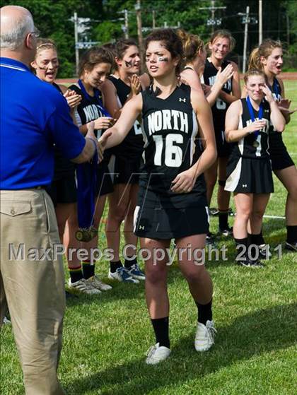 Thumbnail 2 in Barrington vs. North Kingstown (RIIL Division 1 Final) photogallery.