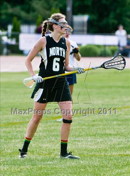 Thumbnail 1 in Barrington vs. North Kingstown (RIIL Division 1 Final) photogallery.