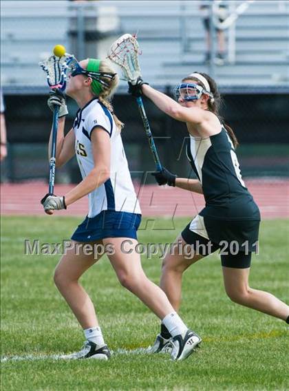 Thumbnail 1 in Barrington vs. North Kingstown (RIIL Division 1 Final) photogallery.