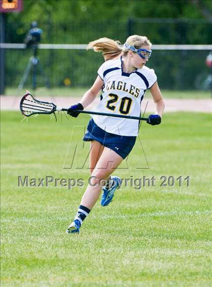 Thumbnail 1 in Barrington vs. North Kingstown (RIIL Division 1 Final) photogallery.
