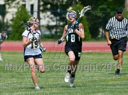 Thumbnail 1 in Barrington vs. North Kingstown (RIIL Division 1 Final) photogallery.
