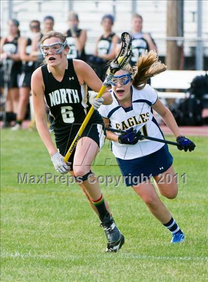 Thumbnail 2 in Barrington vs. North Kingstown (RIIL Division 1 Final) photogallery.
