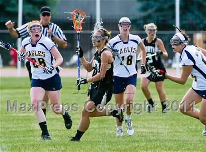 Thumbnail 2 in Barrington vs. North Kingstown (RIIL Division 1 Final) photogallery.