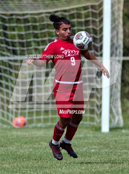 Thumbnail 3 in Plainfield vs Pike (Marauder Classic) photogallery.
