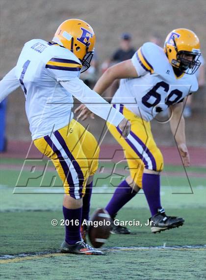 Thumbnail 1 in Escalon vs Calaveras photogallery.