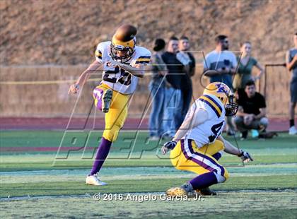 Thumbnail 3 in Escalon vs Calaveras photogallery.