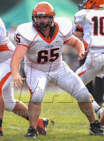 Thumbnail 1 in Wheaton-Warrenville South @ Glenbard West photogallery.
