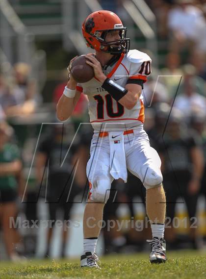 Thumbnail 3 in Wheaton-Warrenville South @ Glenbard West photogallery.
