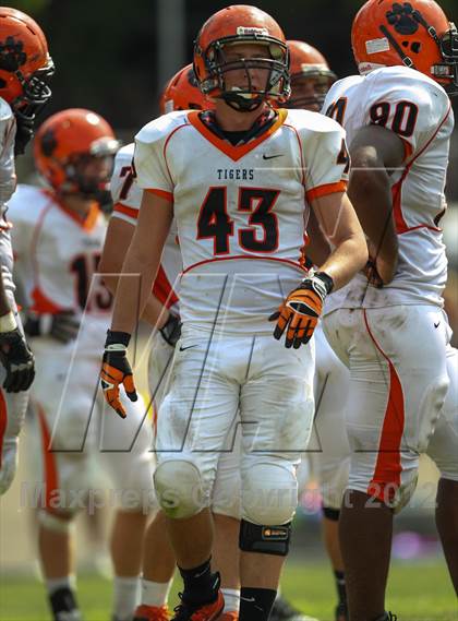 Thumbnail 2 in Wheaton-Warrenville South @ Glenbard West photogallery.